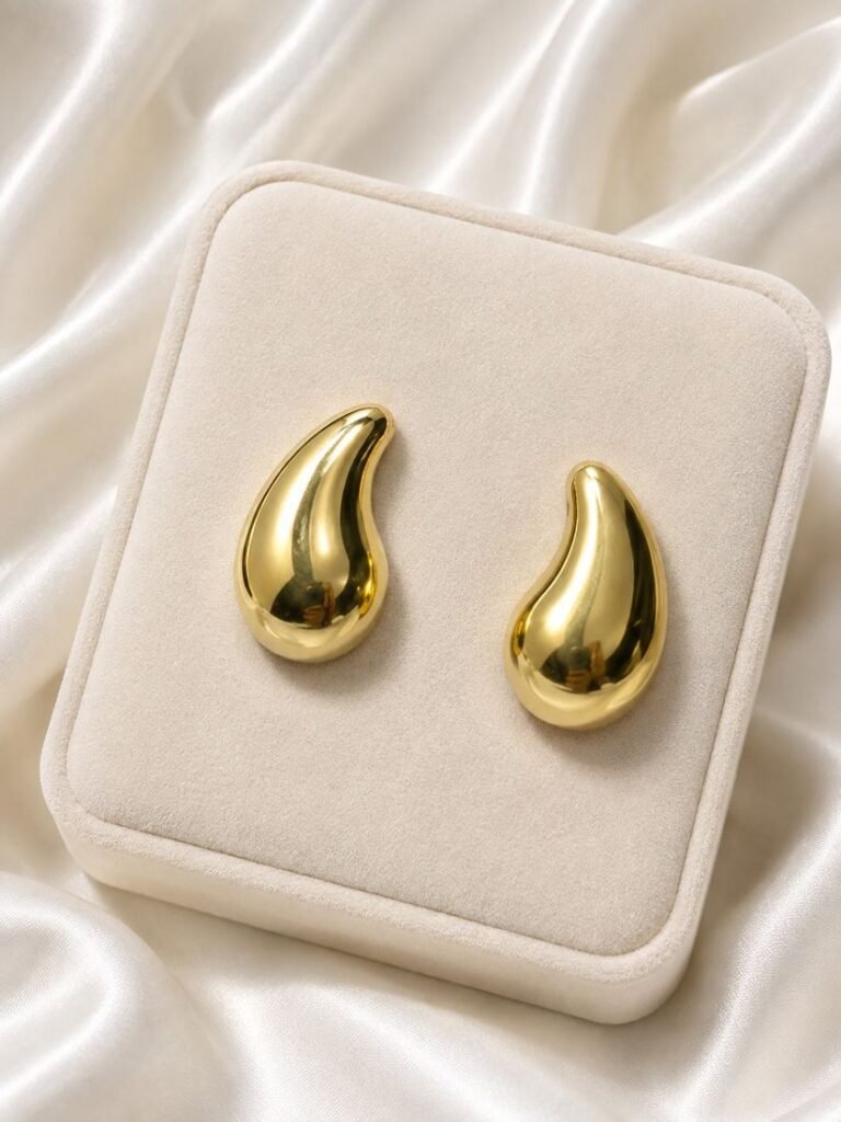 Pendientes gota dorados